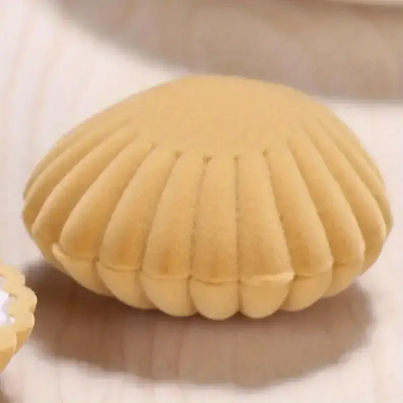 Magnifique Hearts - Vente Boîte/rangement à bijoux - Boîte d'exposition pour boucles d'oreilles et collier en velours forme coquillage2