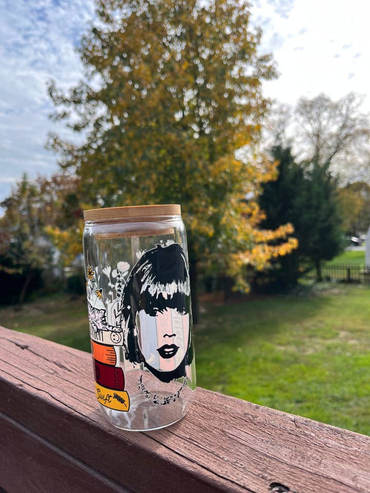 TS Album Bookshelf 16oz Coffe Cup for wholesale by Love To Create