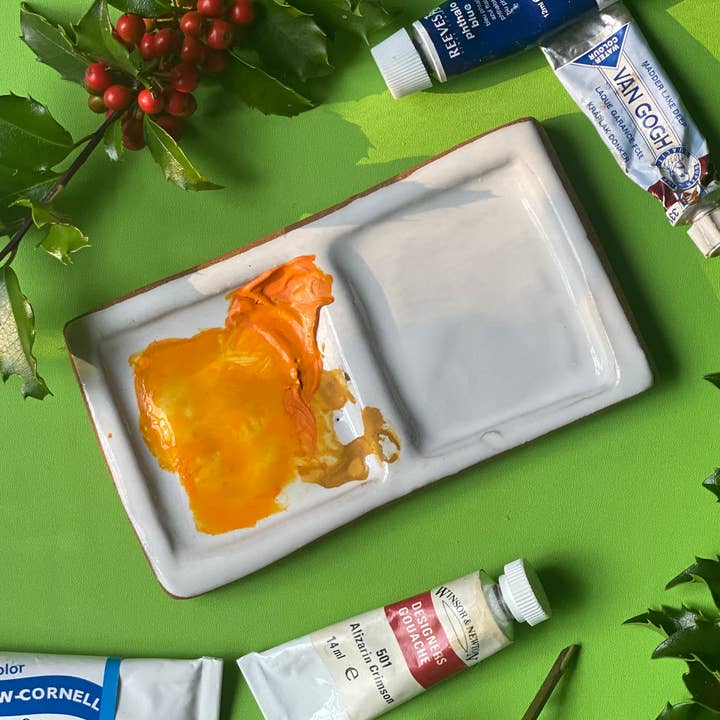 Petite palette de peinture d'artiste céramique à 2 casseroles pour la vente par Busy Hands Studio