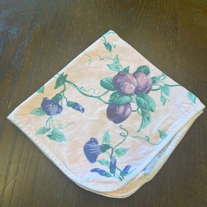 Kensington Barry – Großhandel Papier- & Stoffserviette – KB Vintage Obst- & Blumen-Baumwollservietten – 4er-Set2