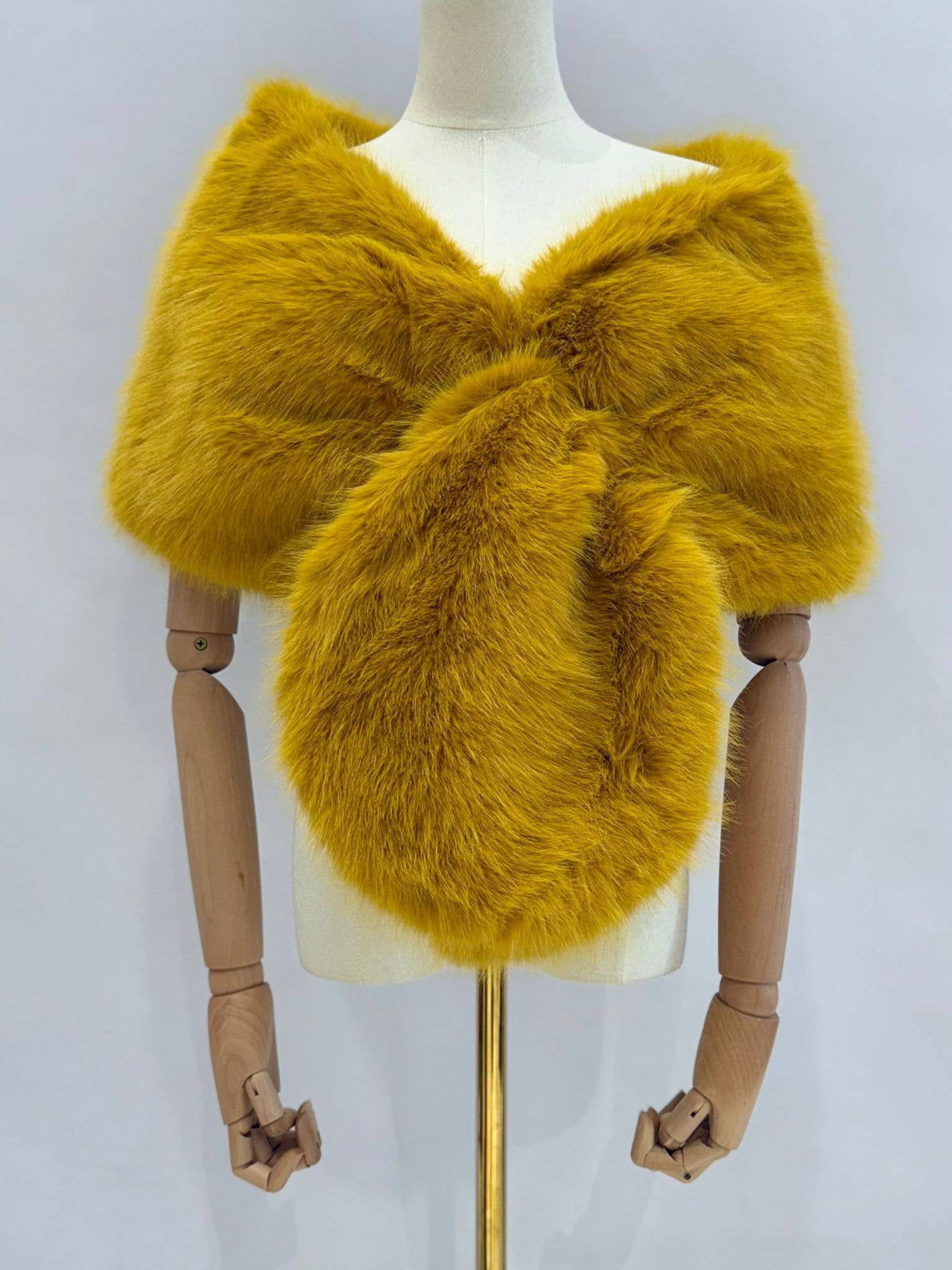 Invitadissimas - Vendita all'ingrosso Pelliccia/Pelliccia sintetica - Donna - Stola in pelliccia sintetica L80515