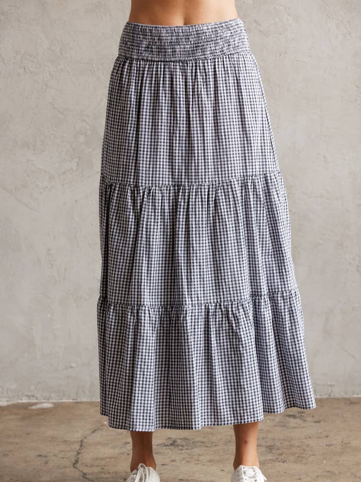 JS7460-1-JUPE MIDI À CARREAUX À ÉTAGES pour la vente par STORIA