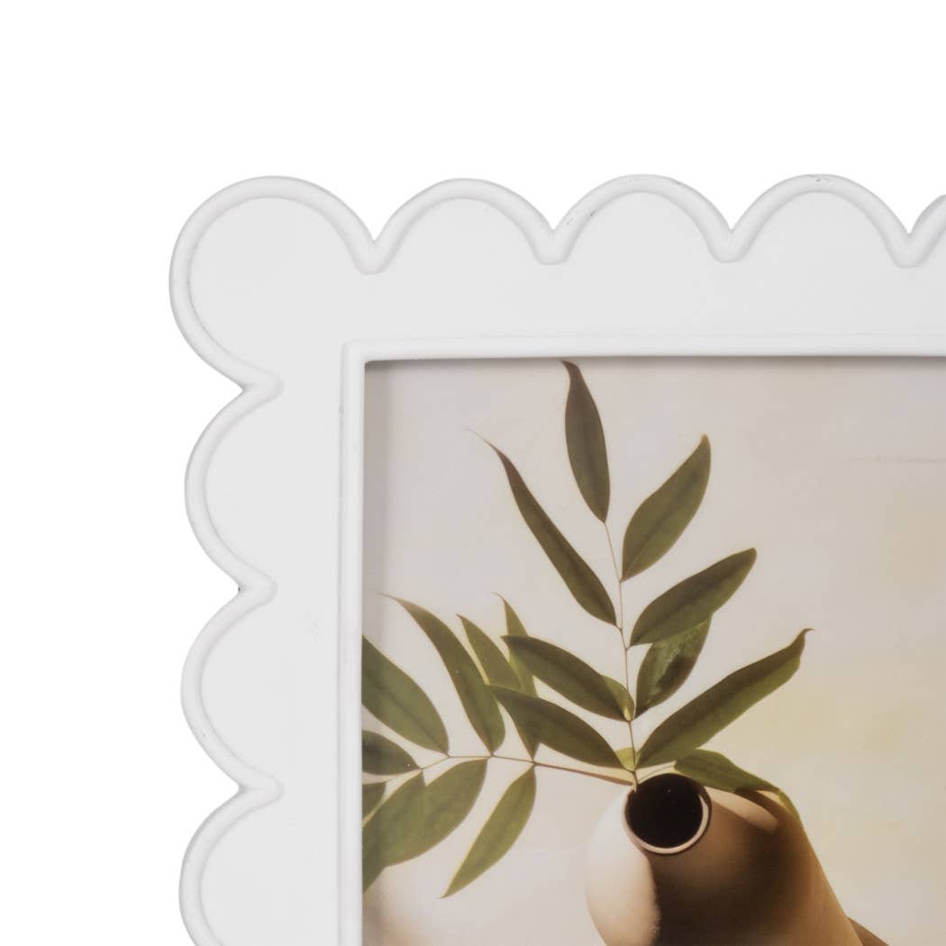 White Photo Frame - Resin with Decorative Scalloped Edge for wholesale on Faire20