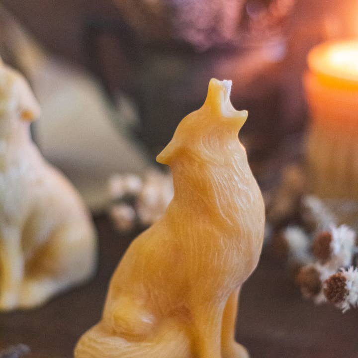 The Ramblin' Bee - Vente Bougies originales - Bougie en cire d'abeille en forme de loup hurlant0