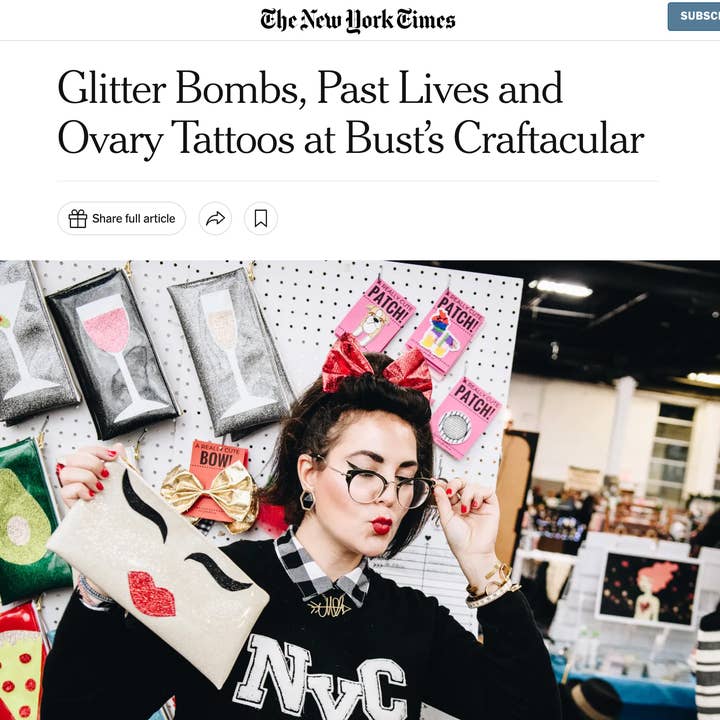 Julie Mollo! - Wholesale Makeup/Cosmetic Bag - πβ¨ Retro Glam Makeup Bag β Glitter Cat-Eye & Red Lip Clutch6