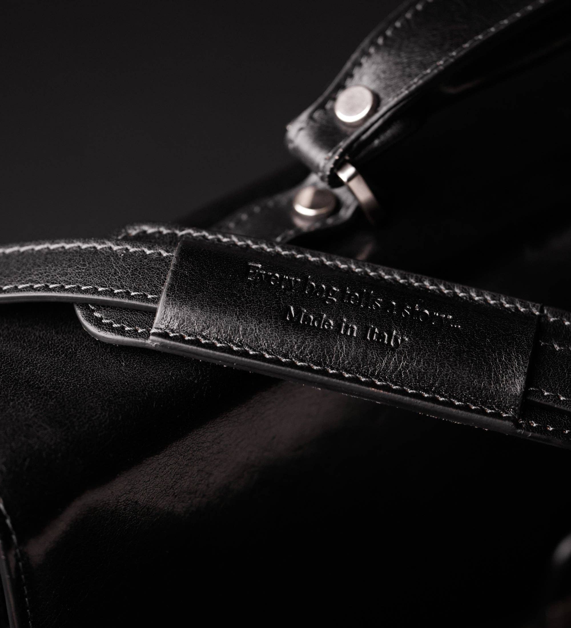 Time Resistance – Großhandel Aktentasche – Unisex – Klassische Design-Lederaktentasche - Der Magus18