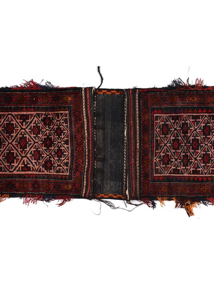 Saddle Bag 1' 8" x 4' 4" for wholesale by ALRUG