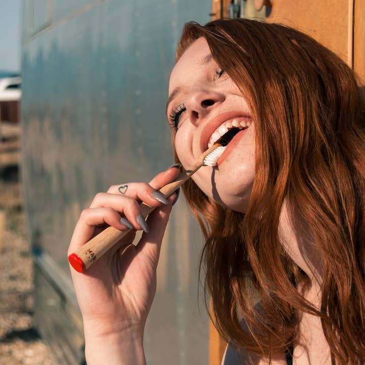 MABLE - Vente Brosses à dents - MABLE Lot de deux brosses à dents en bambou5