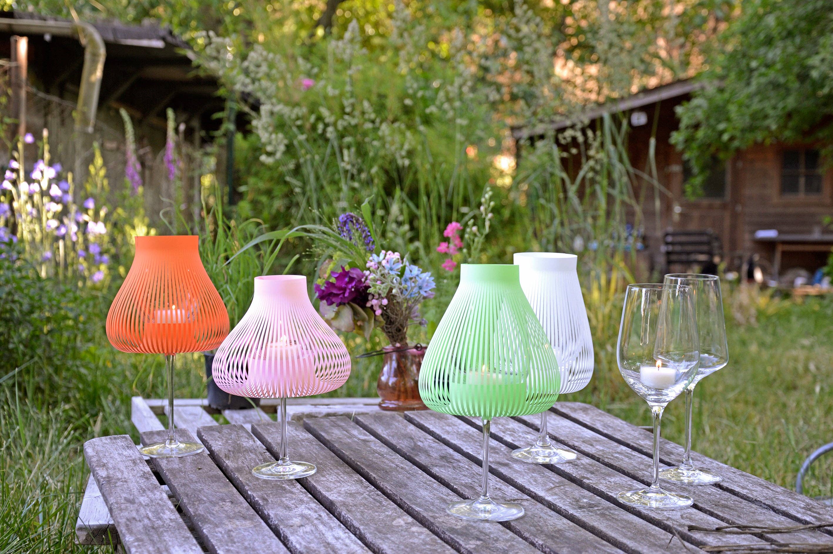 Andrea Moseler – Engroshandel Lyseholder – Miss Molly sæt med 4 farverige lampeskærme1