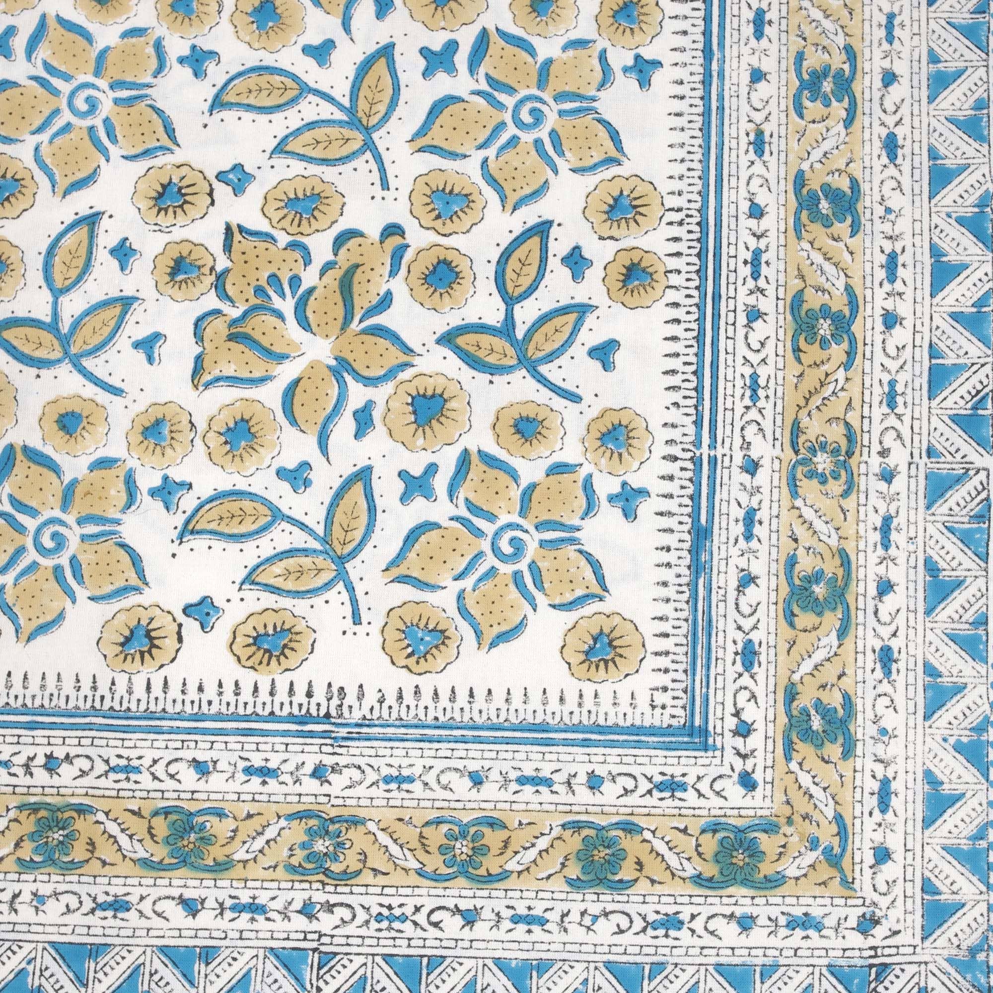 Kantha Decor – Großhandel Tischdecken – 6-Sitzer Blockbedruckte rechteckige Tischdecke - Blau Floral0