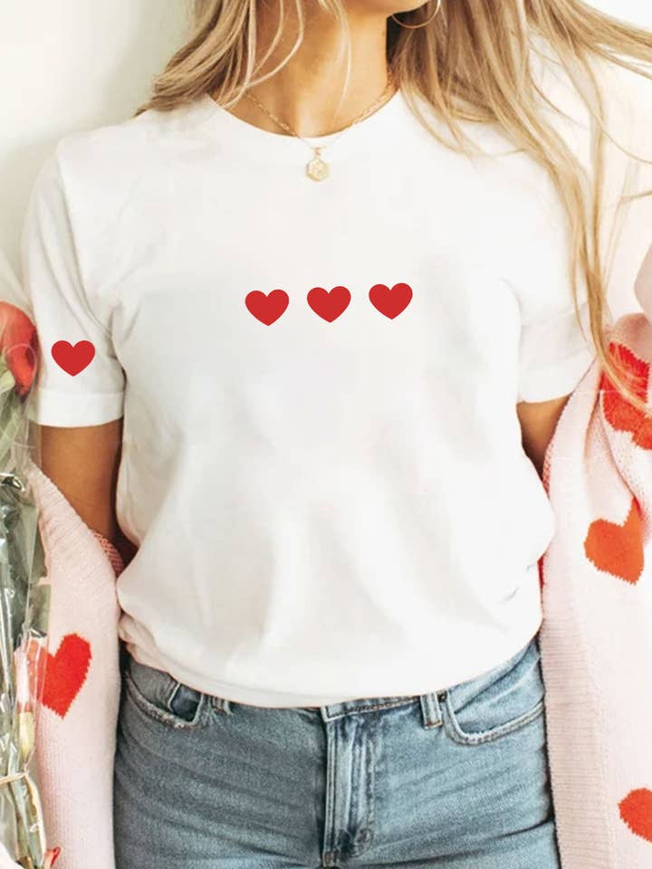 RED HEART FRONT&SLEEVE PUFF GRAPHIC T SHIRTS for wholesale by Rustee Clothing