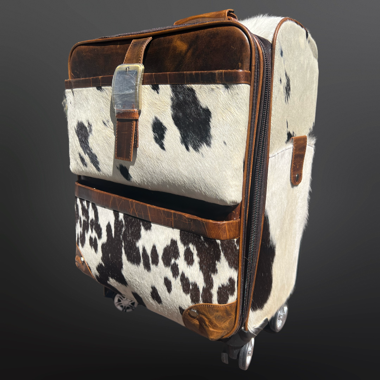 Westrian International - Vente Valises - Valise à main western en cuir de vachette à roulettes11