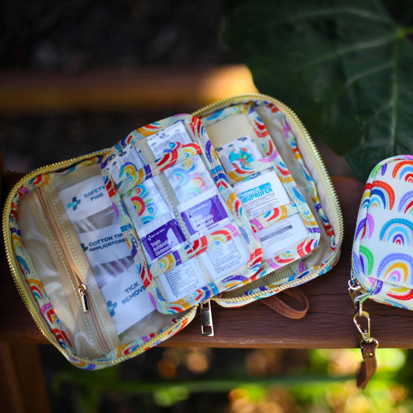 KEEP>GOING First Aid - Vente Trousse de premiers secours - Kit de premiers secours GoKit (130 pièces)3