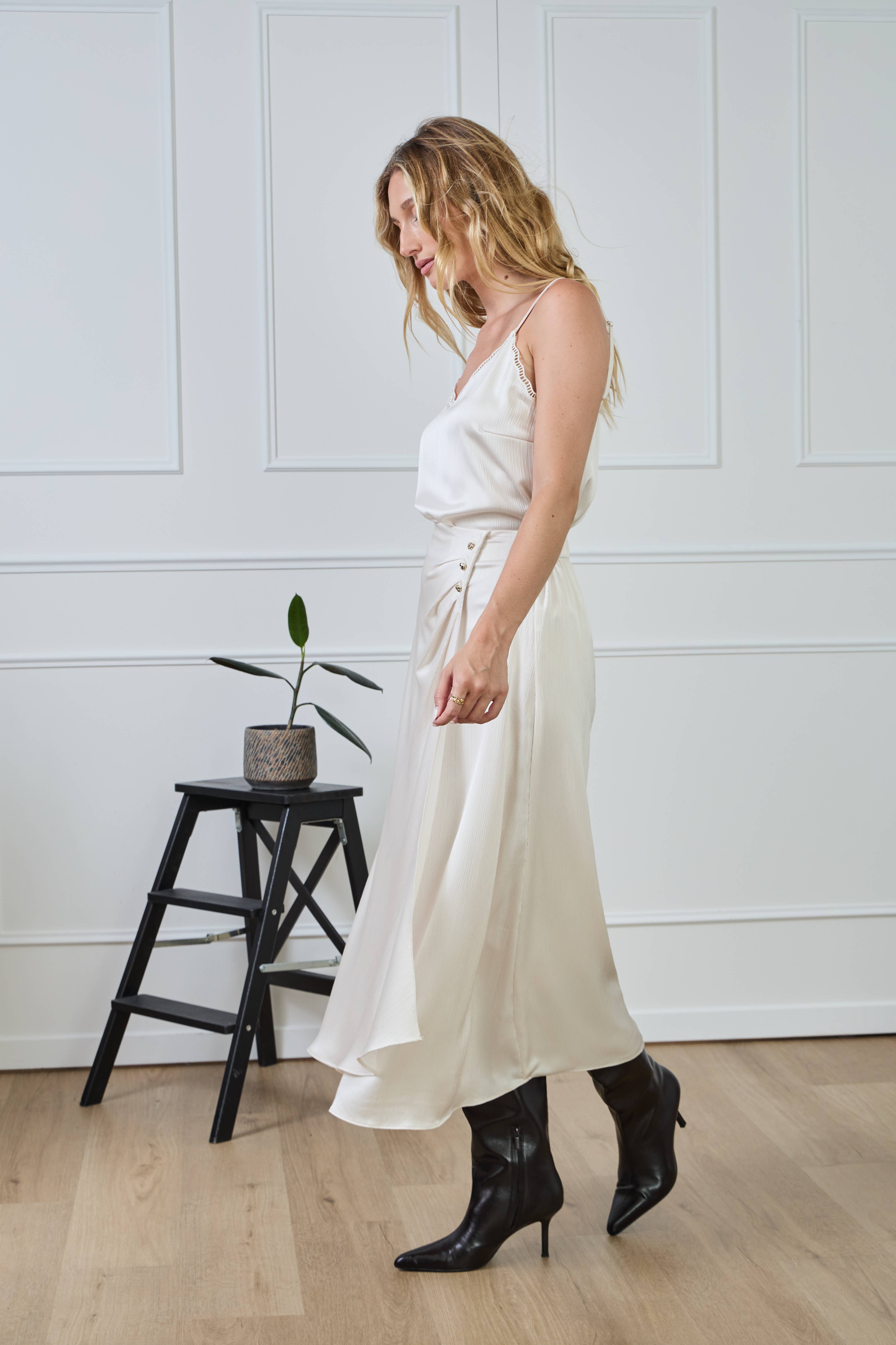 LULUMARY - Vendita all'ingrosso Gonna - Donna - Gonna lunga fluida SK86329