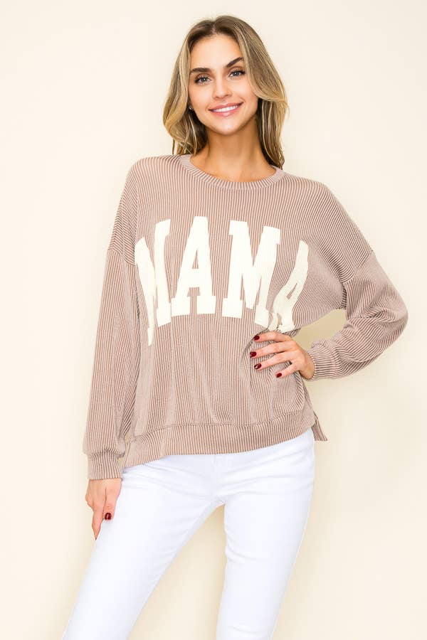 Tres Bien, Inc – Engroshandel Strikket top - Dame – „MAMA“ RIBBET L/S GRAFISK TOP3