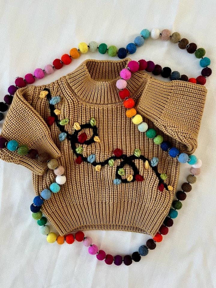 Pull de Noël avec lumières de Noël pour la vente par Mgnoliasun