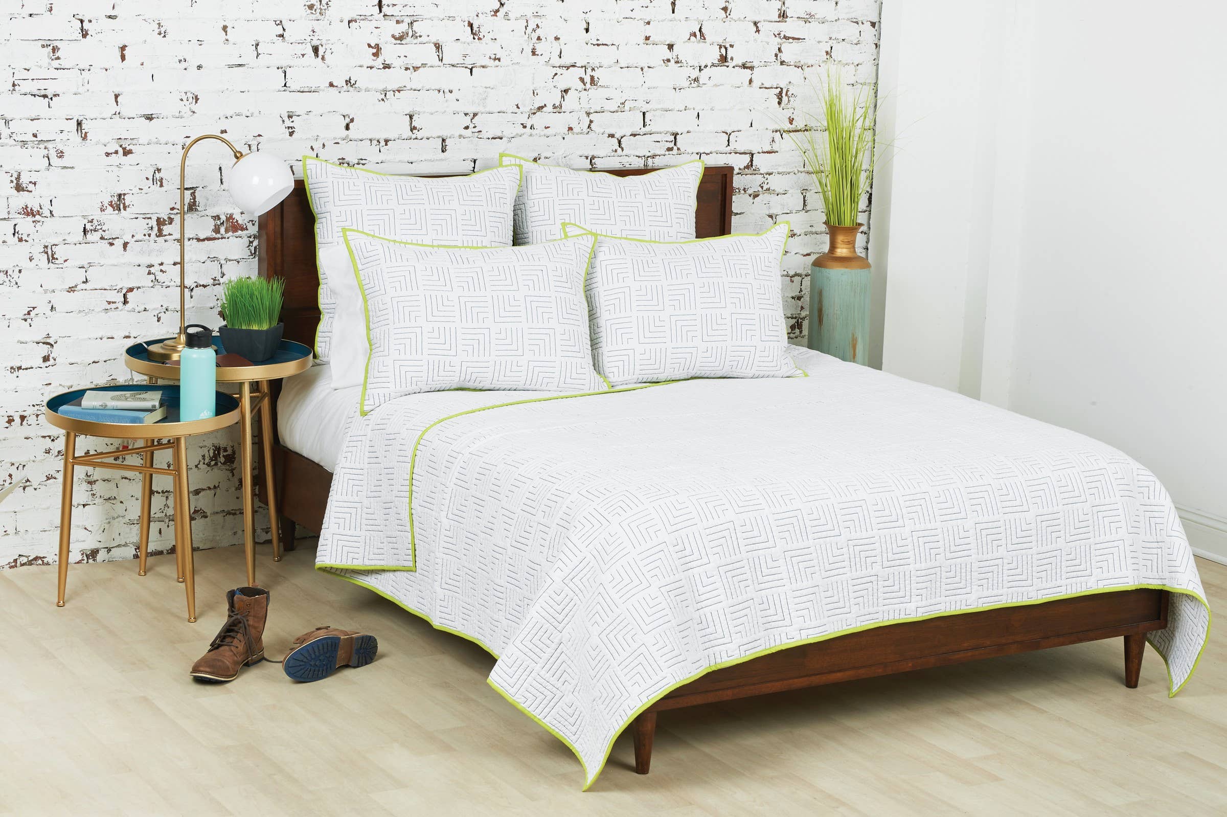 C&F Home - Wholesale Quilt - SALE Spencer Queen Quilt