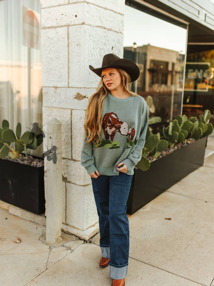 2 Fly Co - Wholesale Graphic Sweatshirt - Women's - CATTLE CREEK6