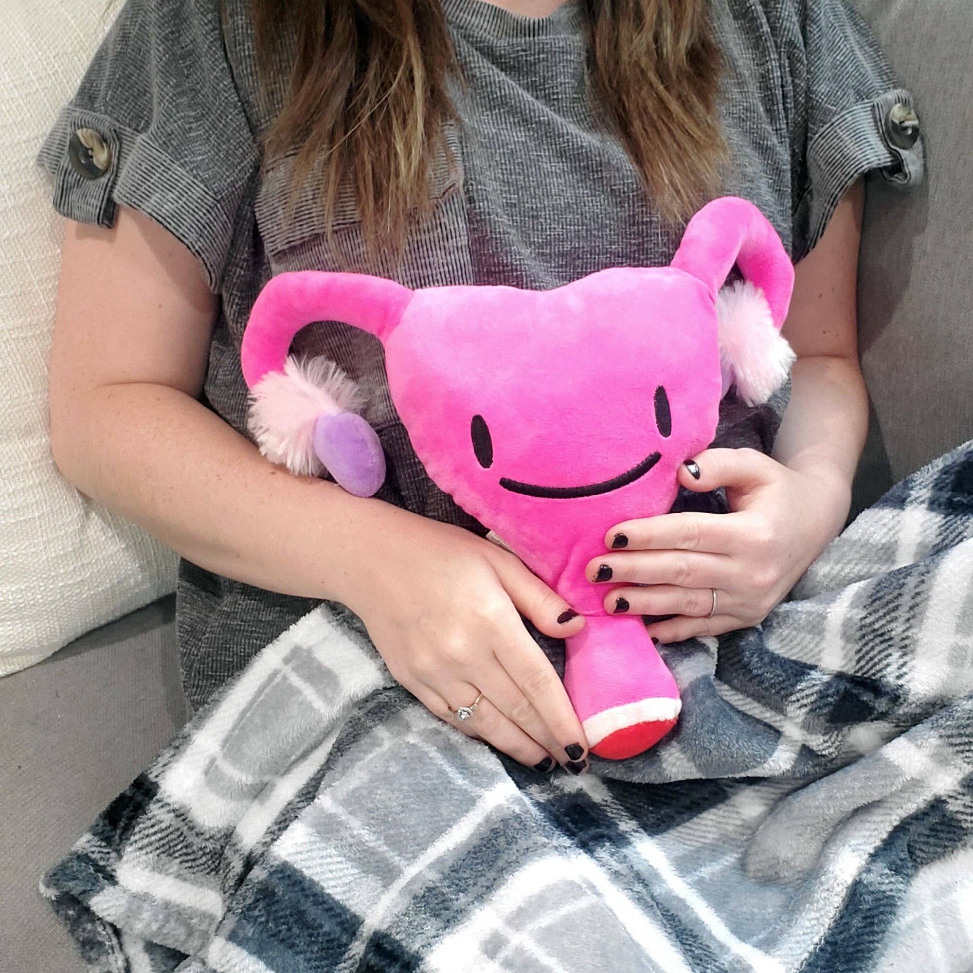 Kurated Korner - Venta al por mayor Peluche - Niños y bebés - Juguete de peluche Attatoy Plush Uterus, Ivy The Uterus1