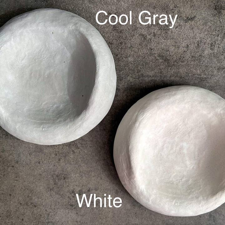 Minimal Loot Design – Engroshandel Pyntebakke – FLOWY betonbakke, asymmetrisk skål, fangstbakke, moderne smykkedisplay, tyk skål, pyntebakke, bobleskål, kurvet betonindretning9