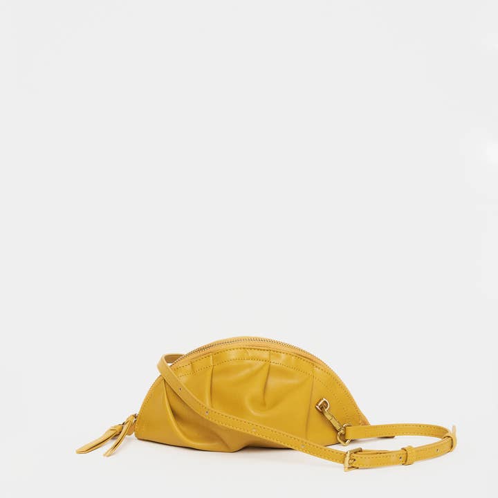 Yunyinrose - Wholesale Top Handle Bag - Women's - Gyoza bag mustard mini cowhide1