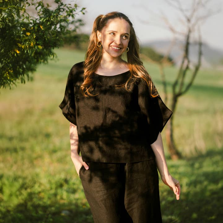 Pure Linen Black Top for wholesale by Moa