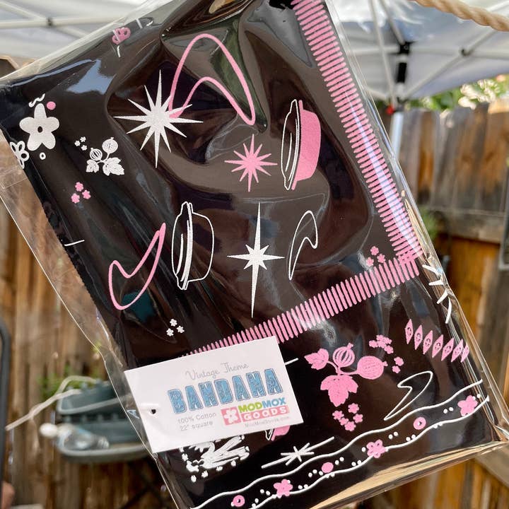 ModMoxGoods - Wholesale Bandana - Women's - BANDANA retro Pyrex BLACK 22" 100% Cotton vintage theme