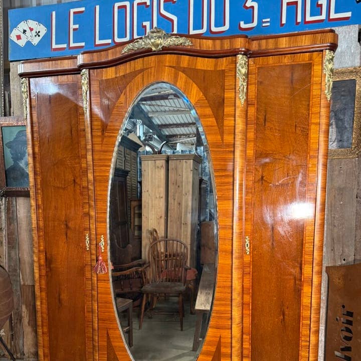 Antigua Armoire Triple Art Nouveau Francesa para venta al por mayor de belvoir