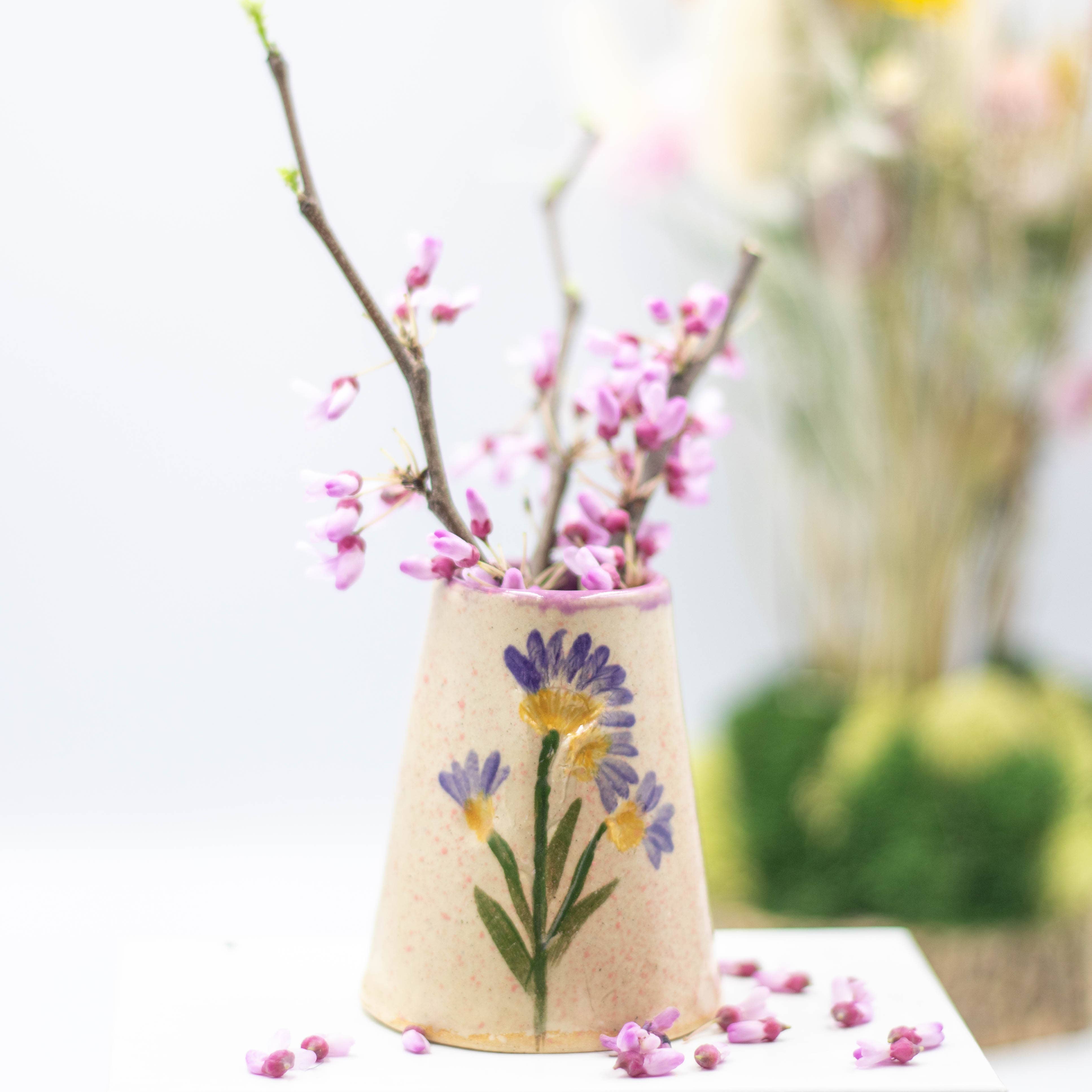 Tara Kothari - Wholesale Vase - Budvase made with Pressed flower handmade (Custom available)4