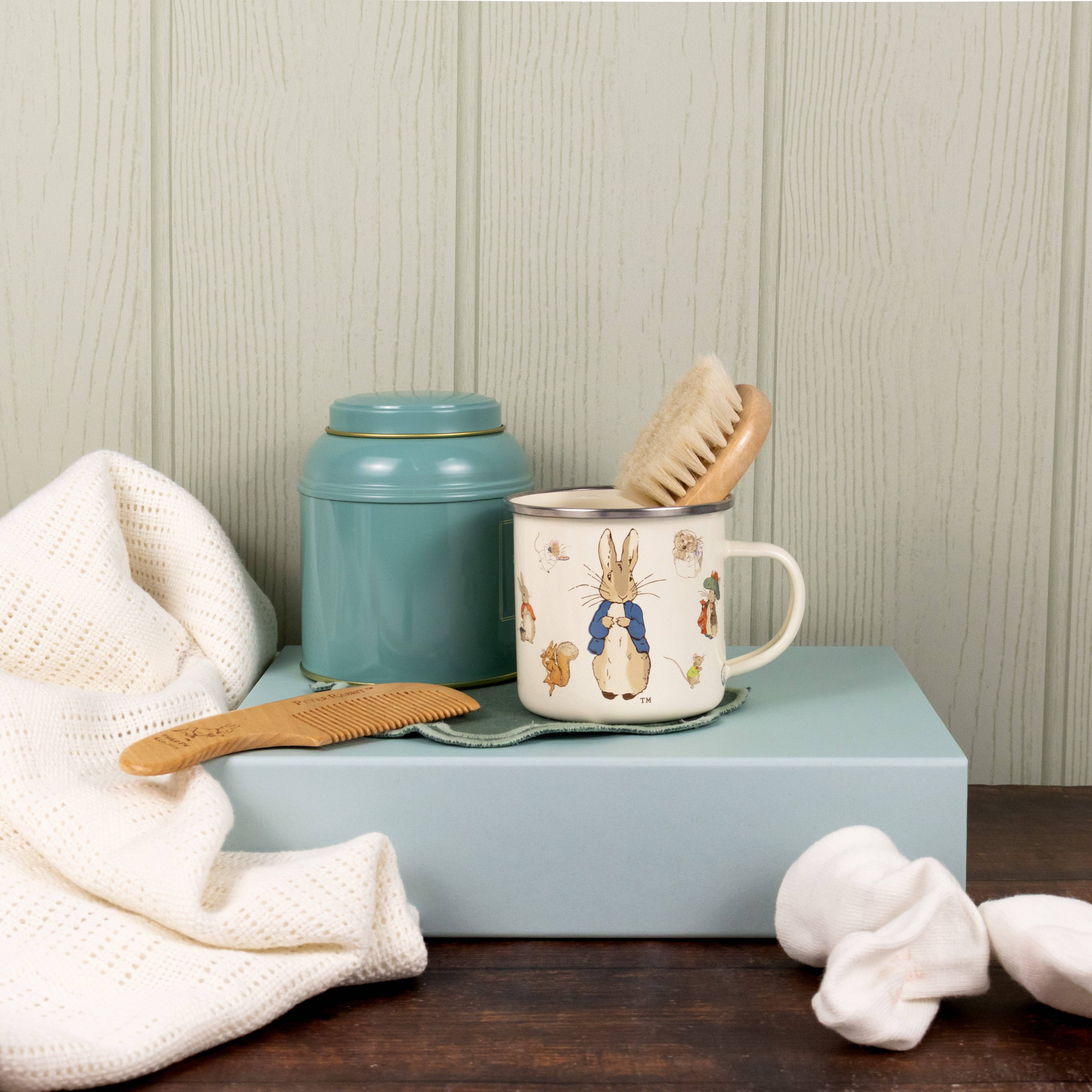 Robert Frederick Ltd - Wholesale Hair Brush/Comb Set - Kids & Baby - Peter Rabbit Baby’s Brush, Comb & Enamel Mug Gift Set3