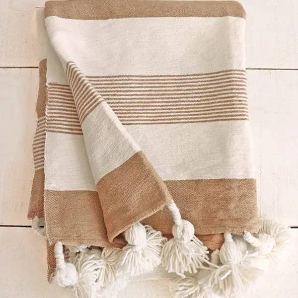 Moroccan throw blanket tan and white stripes with tassels pour la vente par Terracotta Design LTD