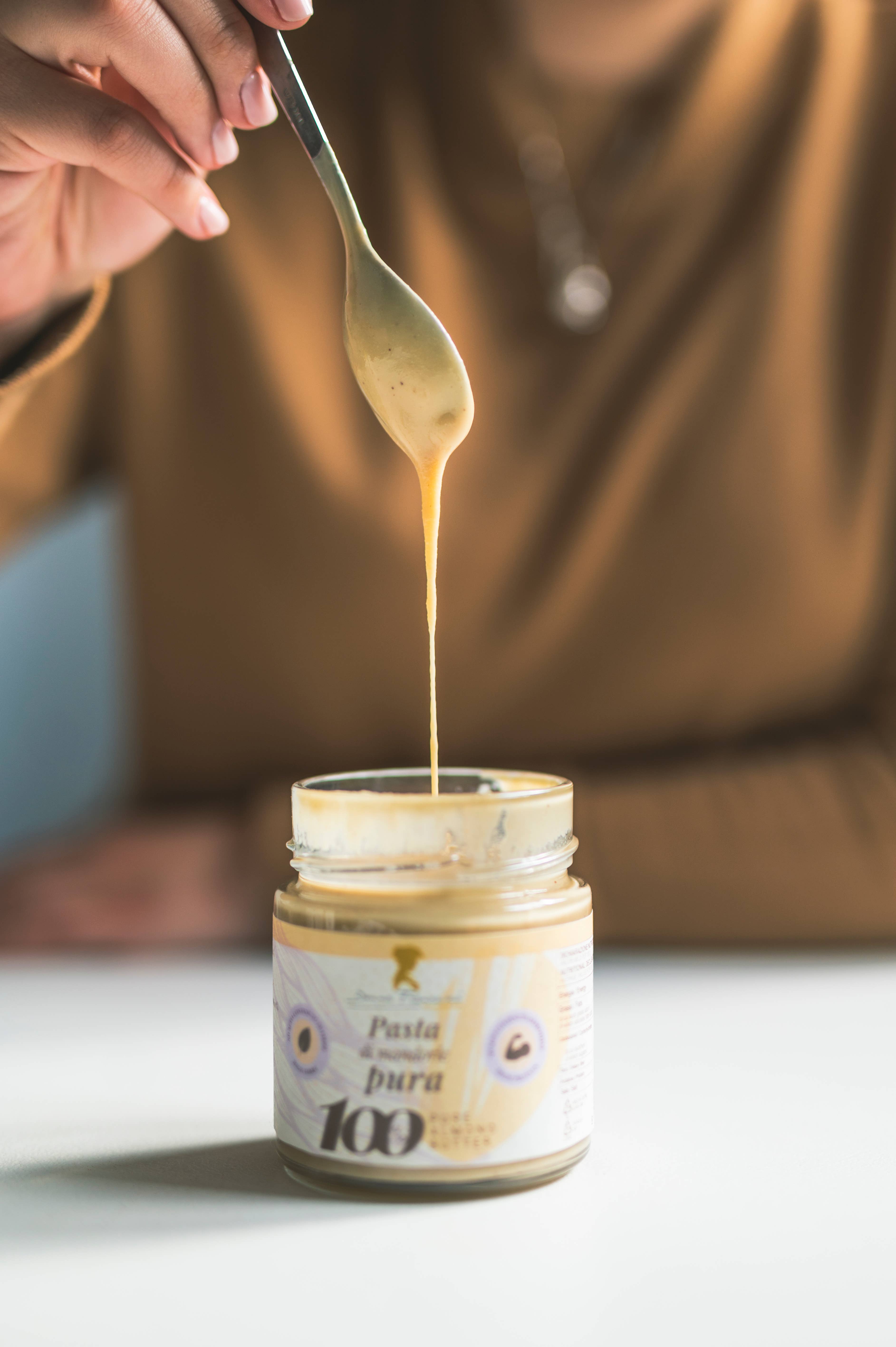 Donna Francesca - Wholesale Nuts - 100% Pure Almond Paste - Made in Italy Premium 230 g2