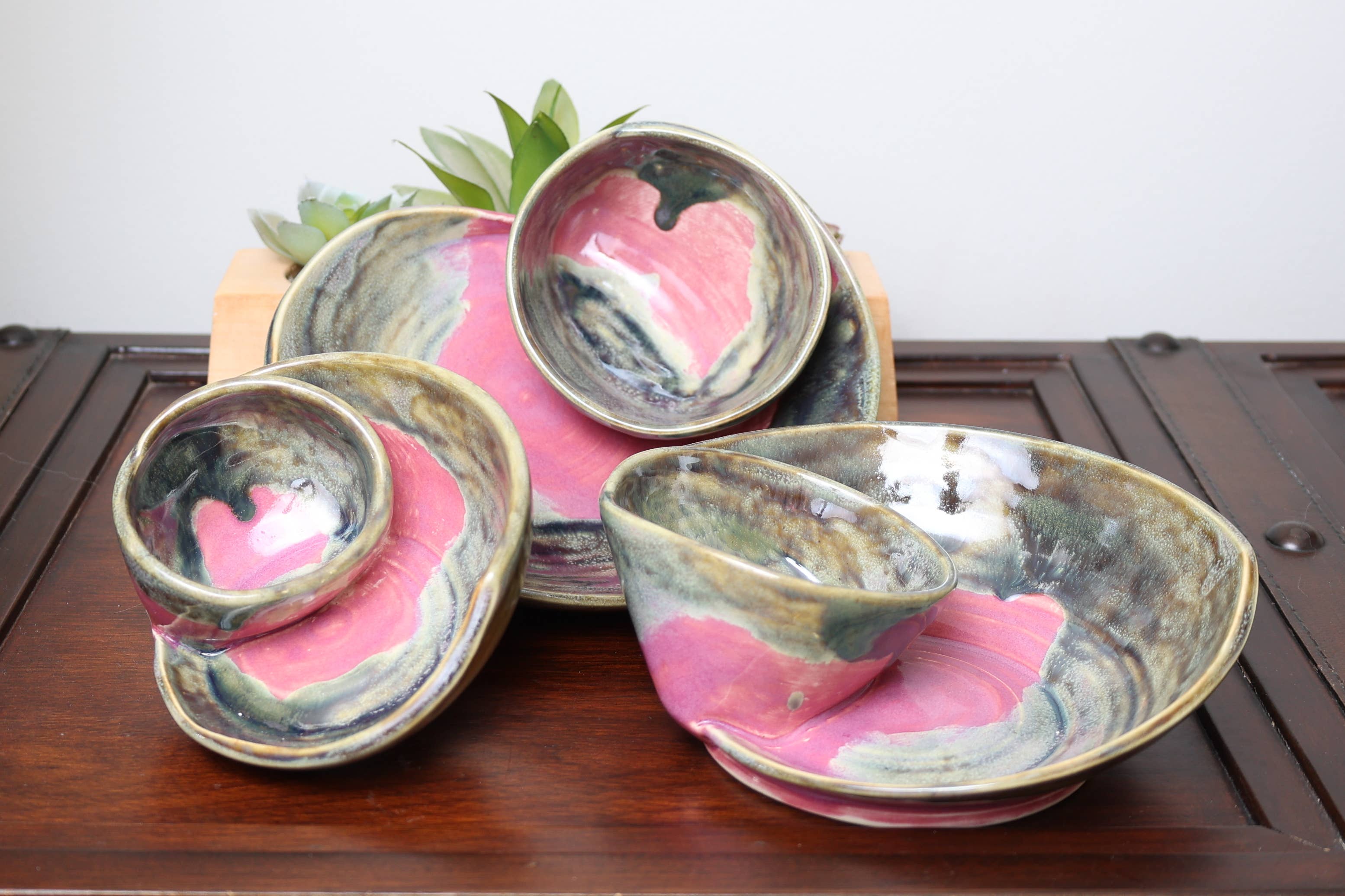 Sawdust and Clay - Wholesale Decorative Plate/Dish/Bowl - Artisan Swirly Bowls- Ceramic Serving Bowls- Assorted Case1