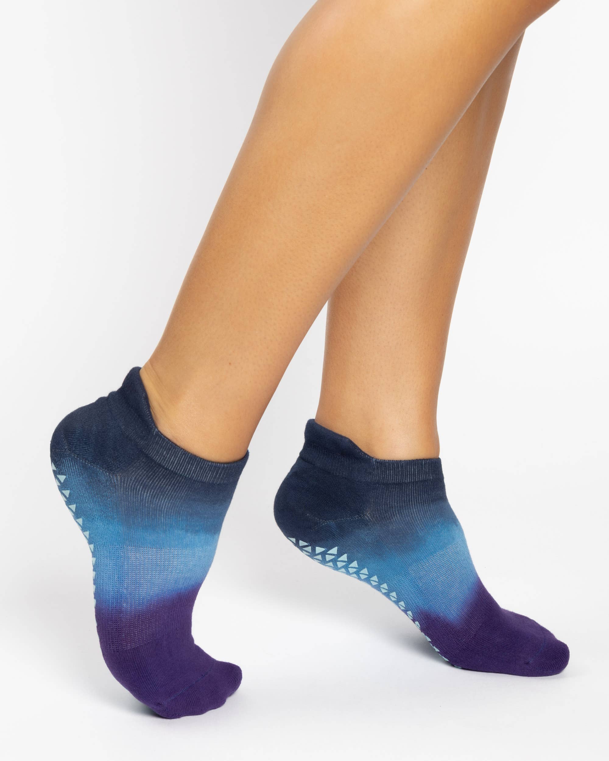 Pointe Studio - Wholesale Socks - Women's - Women's Wyatt Full Foot Grip Sock– No Slip Cotton Blend for Pilates & Barre2