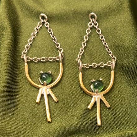 Boucles d'oreilles Callisto pour la vente par Ana Aguilar Jewelry