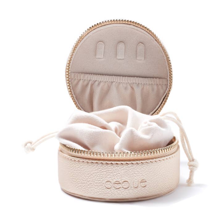 Travel gold pouch for wholesale by beblue jewelry