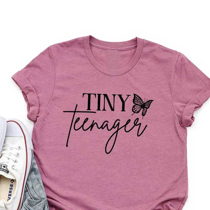 Camiseta infantil con estampado Tiny Teenager para venta al por mayor de Kids By Kissed Apparel