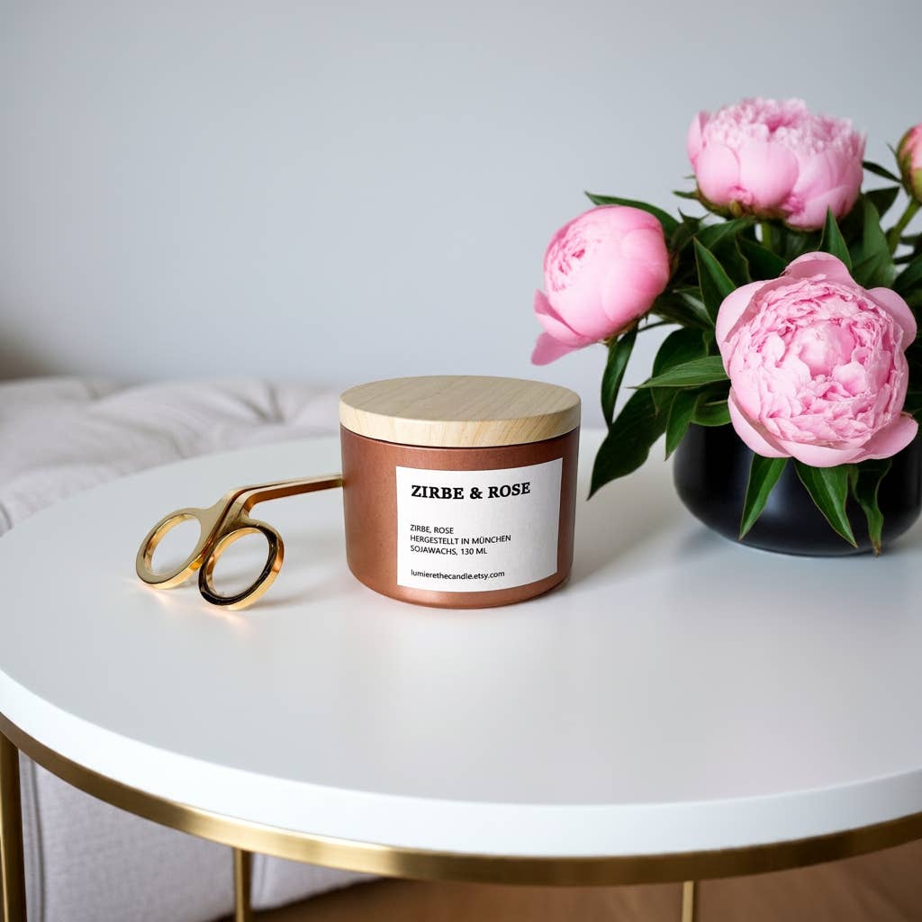 lumierethecandle - Wholesale Jar/Filled Candle - ZIRBE-ROSE - Scented candle with wooden wick (130 ml)