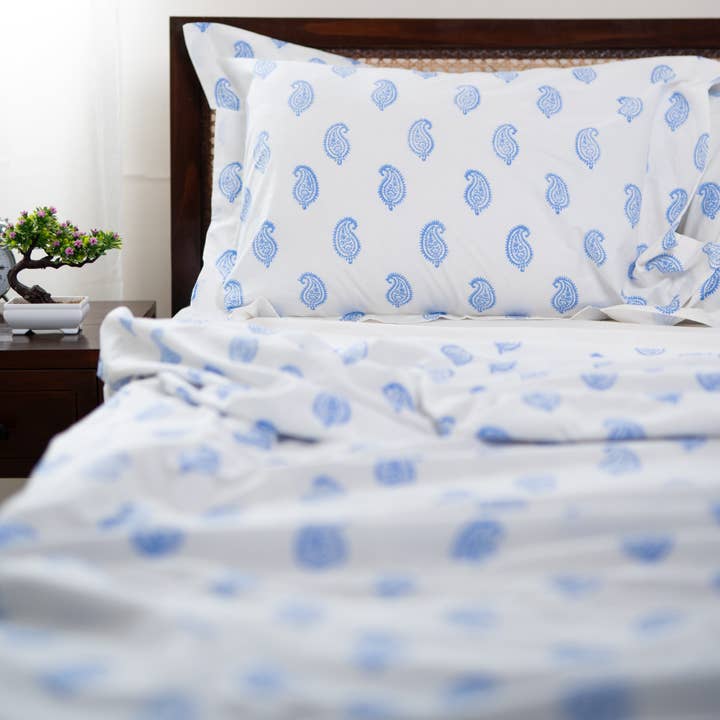 Paisley Bedding Set (Blue) for wholesale by Livvy B