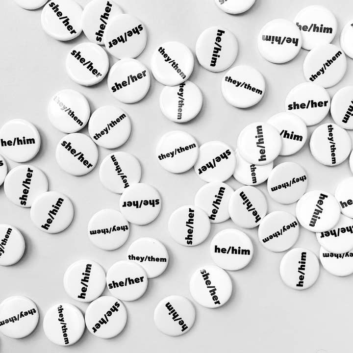 Pulsanti pronome per la vendita all'ingrosso da parte di Mostly Motivational