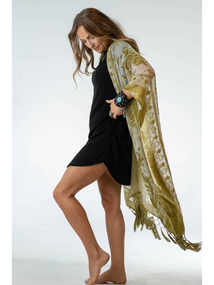 Three Bird Nest - Wholesale Kimono - Women's - Crushin' On You Velvet Kimono - Olive