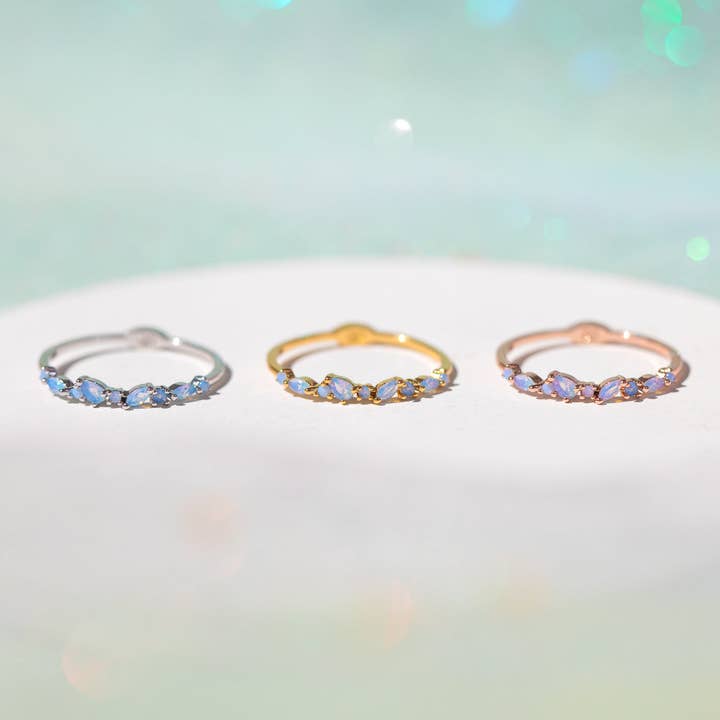 Girls Crew - Wholesale Multi-Stone Ring - Blue Lily Ring