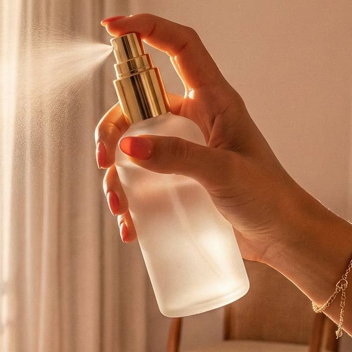 Außer Haus - 100 ml Raumspray für den Großhandel von M Bur Candle Co.