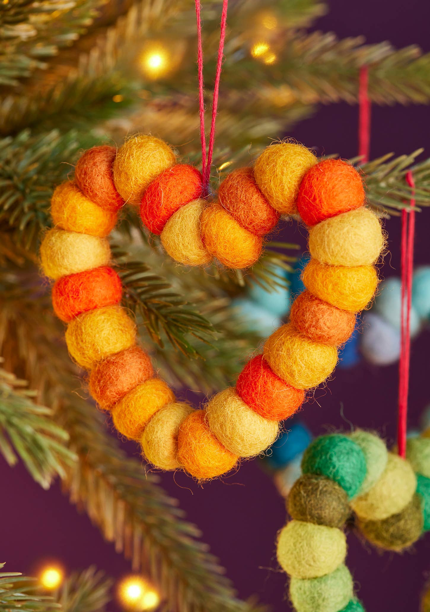 Namaste – wholesale Ornament set – Set of 4 Rainbow Pom Pom Hearts2