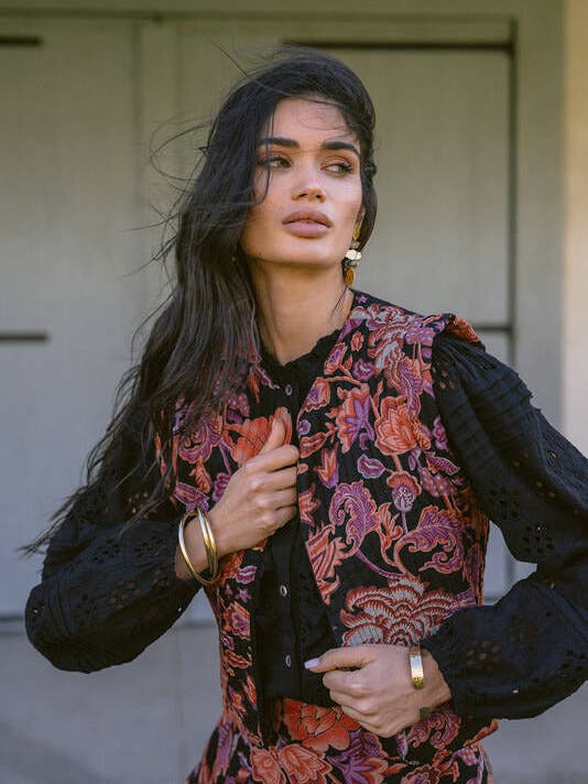 GILET COURT VERONA ROUGE pour la vente par Piti Cuiti