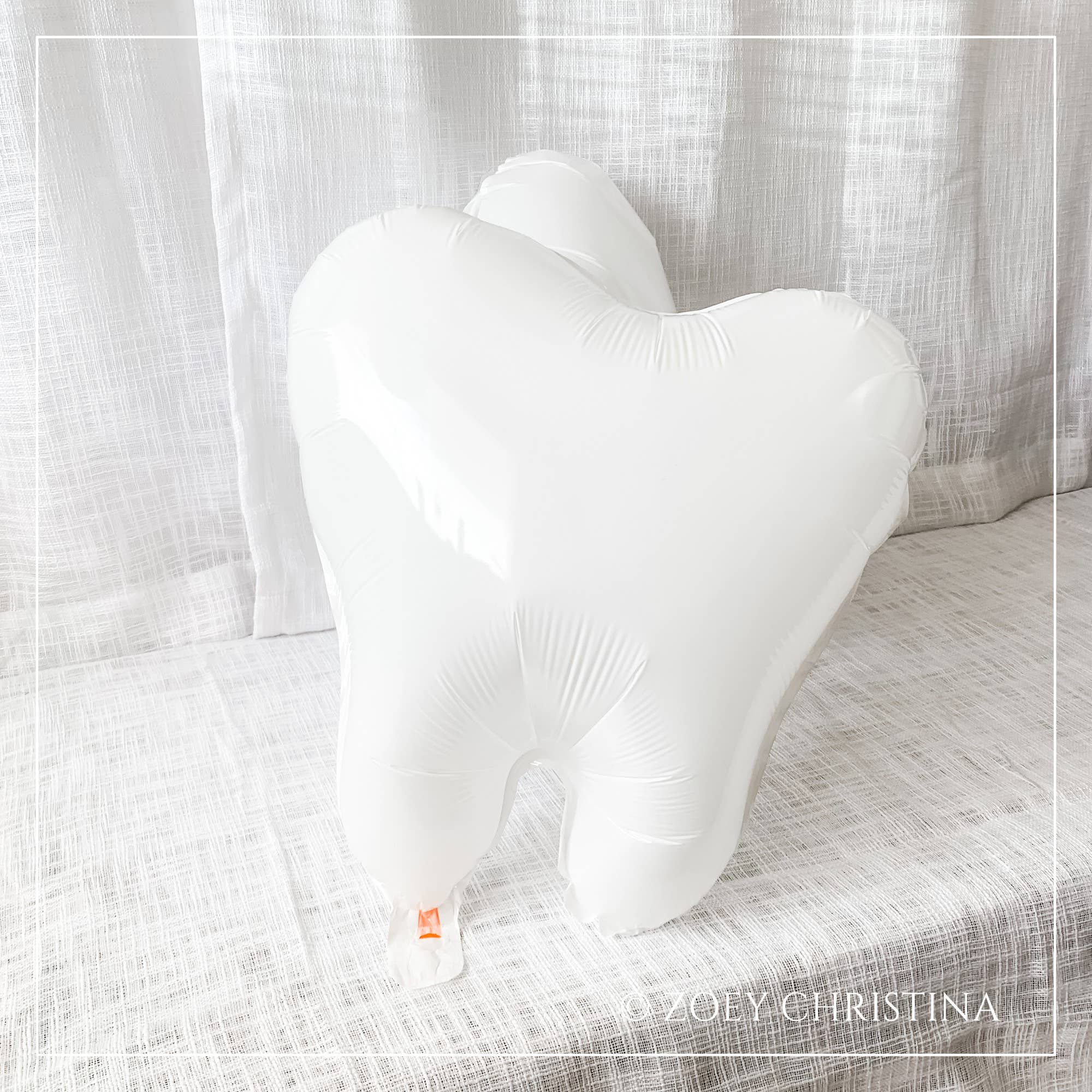Zoey Christina - Wholesale Balloon - Dental Themed Tooth Shape Balloon4