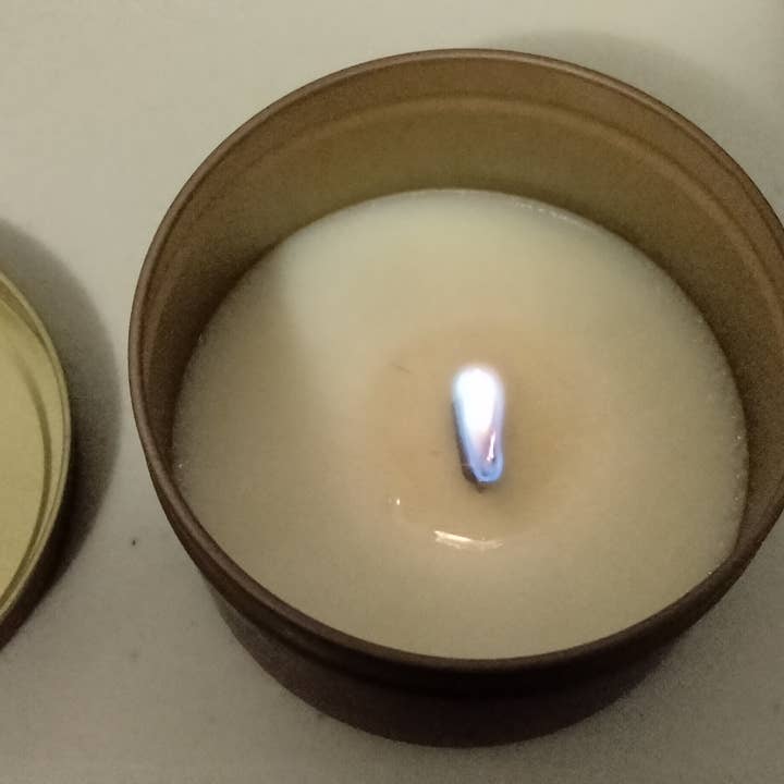 Vella Wax Melts and Candles - Wholesale Travel Candles - Vanilla + Nutmeg Soy Candle - 6 oz Reusable Tin | Wellness 1