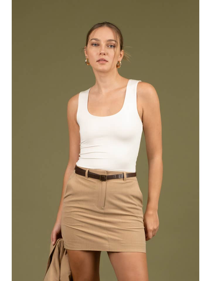 The Workshop Studio - Wholesale Knit Top - Women's - REVERSIBLE SCOOP NECK SLEEVELESS KNIT TANK TOP3