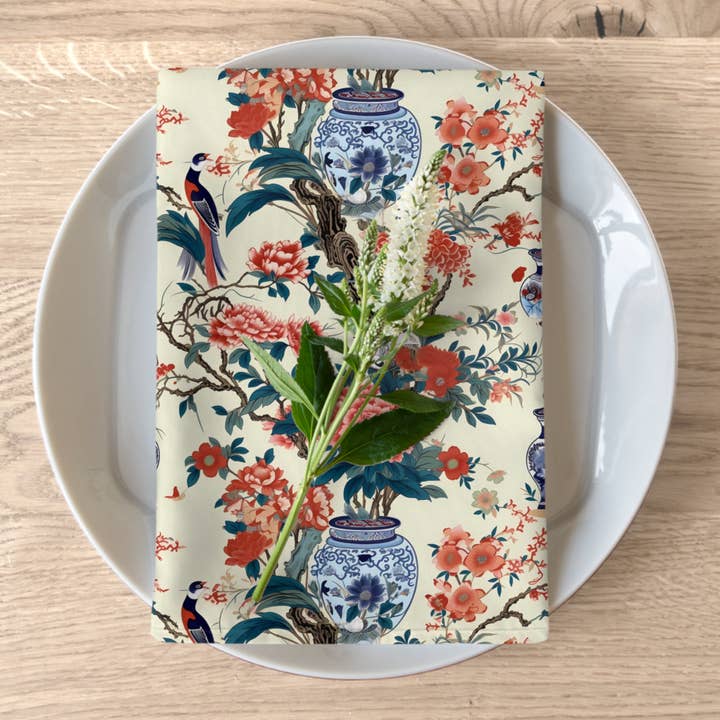 Serviettes de table chinoiserie en toile beige et pot à gingembre bleu, 4 pièces pour la vente par Prestige Plume