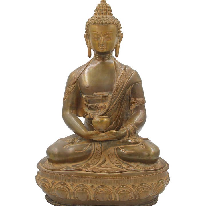 Statue de méditation de Bouddha sur lotus en laiton finition cuivre 17,5 pouces de hauteur pour la vente par Lungta Imports